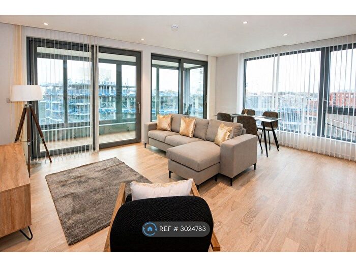 2 Bedroom Flat To Rent In Camley St, London, N1C