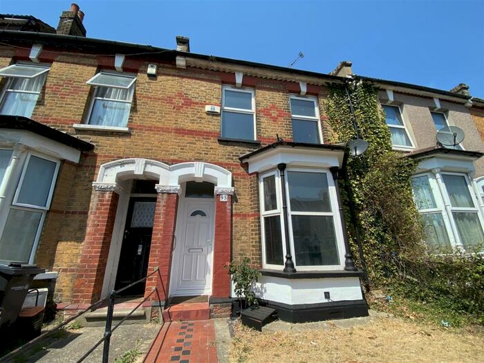 2 Bedroom Terraced House To Rent In Pelham Road, Gravesend, DA11