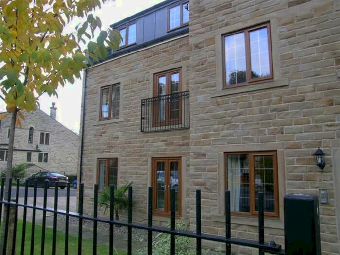 2 Bedroom Apartment To Rent In Spring Grove Hebden Bridge, HX7