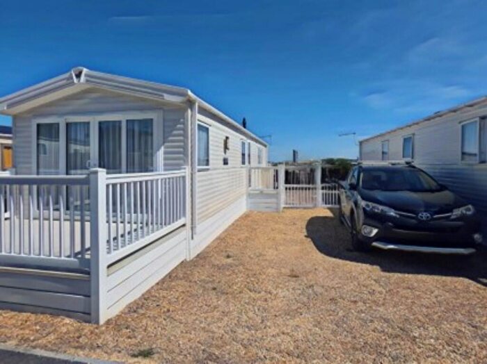 2 Bedroom Park Home For Sale In Claypits, Eastington, GL10