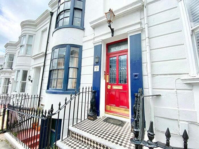 1 Bedroom Apartment To Rent In Montpelier Street, Brighton, BN1