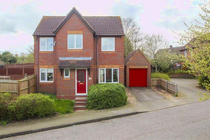 4 Bedroom Detached House To Rent In Egerton Gate, Shenley Brook End, Milton Keynes, MK5