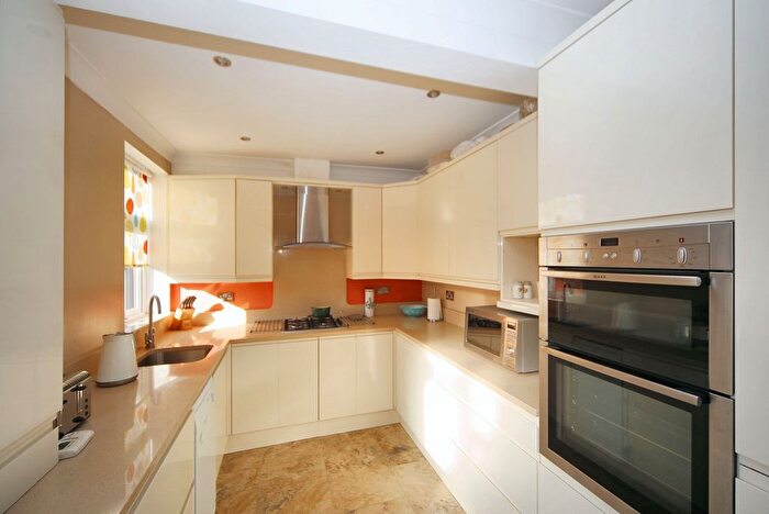3 Bedroom End Of Terrace House For Sale In Ormskirk Road, Wigan, WN5