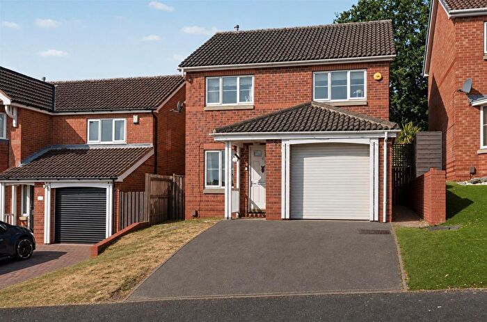 3 Bedroom Detached House For Sale In Kilverston Road, Sandiacre, Nottingham, NG10