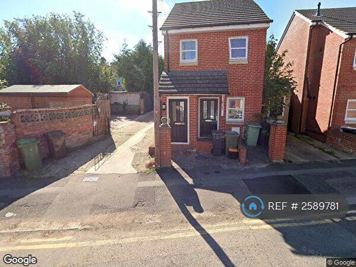 1 Bedroom Maisonette To Rent In King Edward Road, Maidstone, ME15