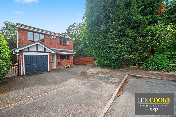3 Bedroom Detached House For Sale In Asquith Drive, Heath Hayes, Cannock, WS11