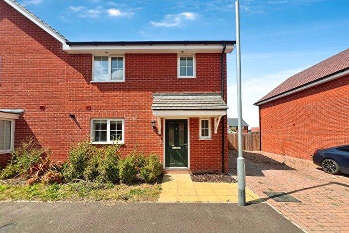 3 Bedroom Property To Rent In Thornapple View, Bury St. Edmunds, IP28