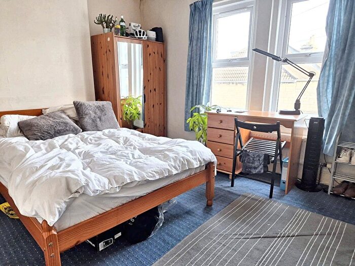 1 Bedroom Semi Detached House To Rent In Maybrick Road, Bath, BA2