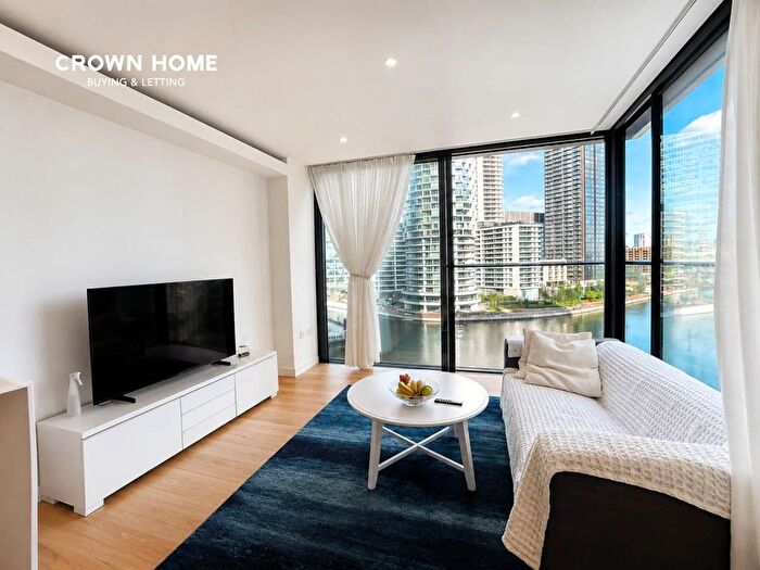 2 Bedroom Flat To Rent In Hampton Tower, Marsh Wall, South Quay Plaza, E14
