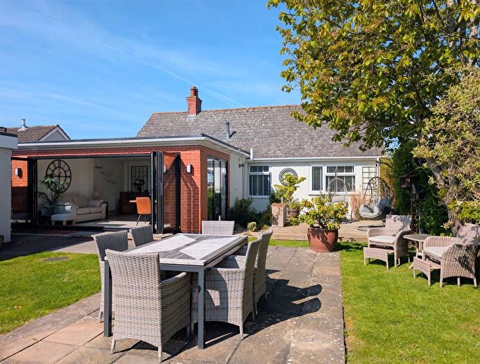 3 Bedroom Detached Bungalow For Sale In Tewkesbury Road, Norton, Gloucester, GL2