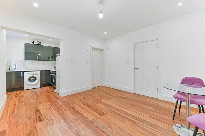 1 Bedroom Flat To Rent In Robert Street, Croydon, CR0