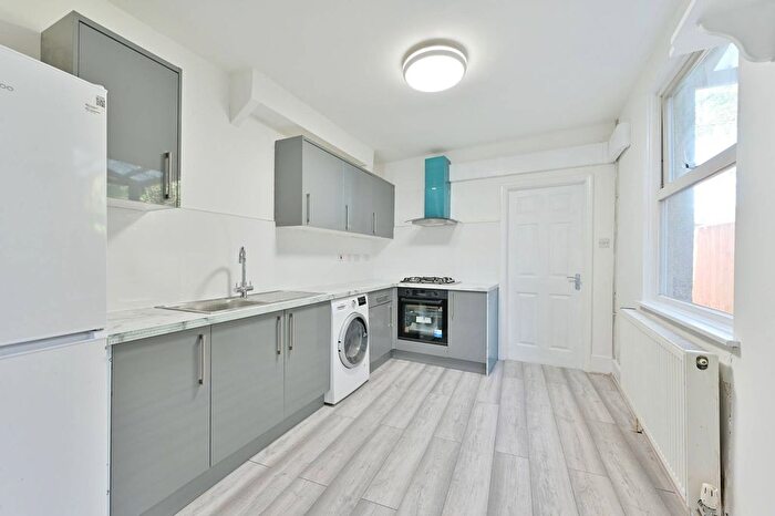 4 Bedroom End Of Terrace House To Rent In Haydons Road, Wimbledon, London, SW19