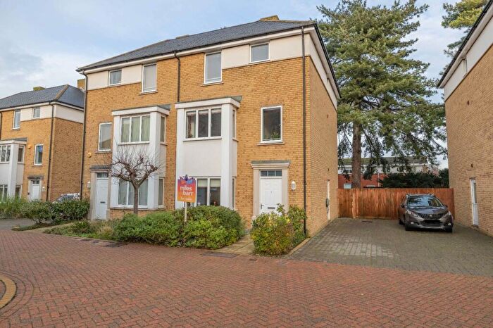 4 Bedroom Semi-Detached House For Sale In Invicta Close, Canterbury, Kent, CT1