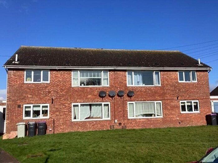 3 Bedroom Flat To Rent In Beech Grove, Louth, Lincolnshire, LN11