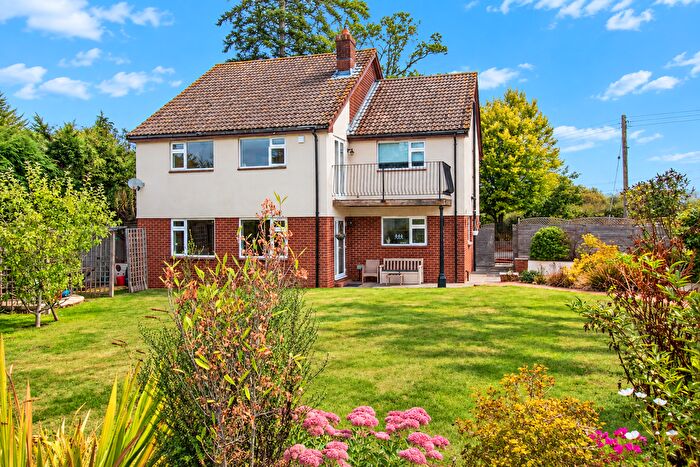 4 Bedroom Detached House For Sale In Village Way, Aylesbeare, EX5