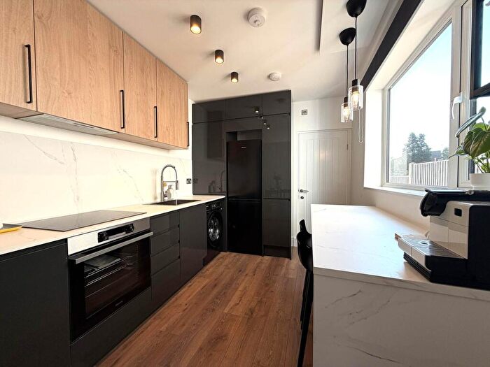 3 Bedroom Terraced House To Rent In York Road, Canterbury, CT1