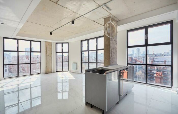 3 Bedroom Apartment To Rent In Apt . :: One Silk Street, M4