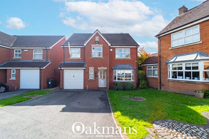 5 Bedroom Detached House For Sale In Maple Leaf Drive, Birmingham, B37