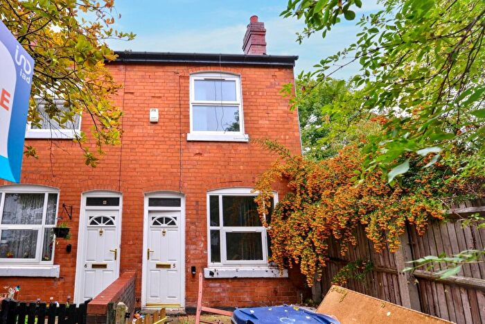 3 Bedroom End Of Terrace House For Sale In Laurel Avenue, Runcorn Road, Birmingham, B12