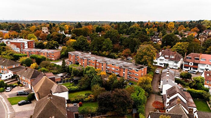 2 Bedroom Flat For Sale In Wentworth Court, Lichfield Road, Four Oaks, B74