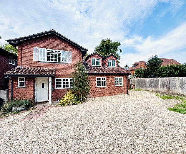 4 Bedroom Detached House For Sale In Southern Haye, Hartley Wintney, Hook, RG27