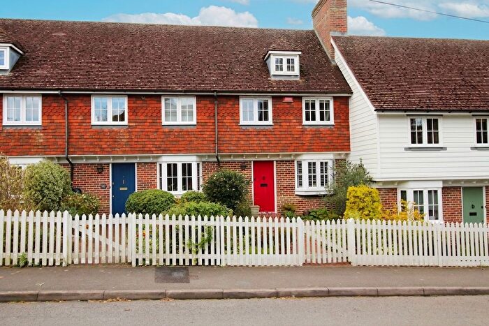3 Bedroom Terraced House For Sale In Roman Road, Aldington, TN25