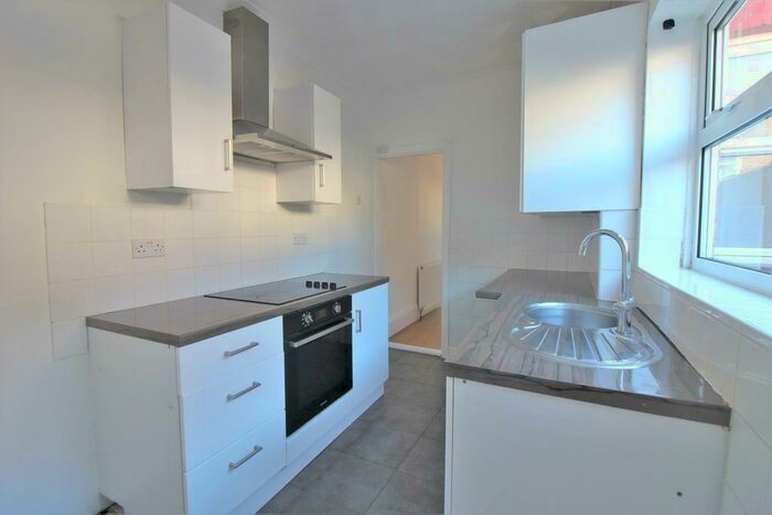 3 Bedroom Terraced House To Rent In Liverpool Road, Portsmouth, PO1