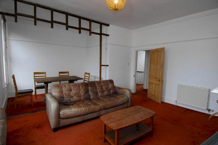2 Bedroom Flat To Rent In Kingsley Road, Tff, Plymouth, PL4