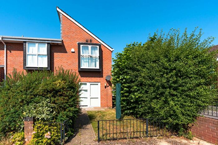 2 Bedroom End Of Terrace House To Rent In Charter Way, Wallingford, Oxfordshire, OX10