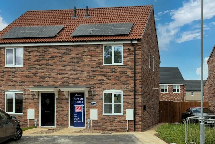 2 Bedroom Semi-Detached House For Sale In Hall Gate, PE12