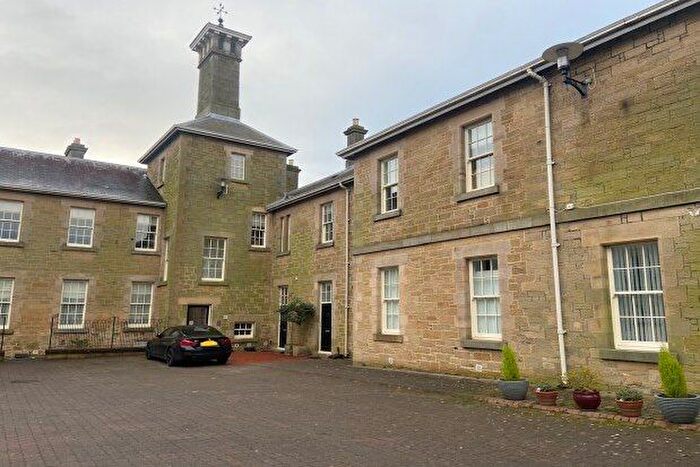 2 Bedroom Flat To Rent In Lanesborough Court, Newcastle Upon Tyne, NE3