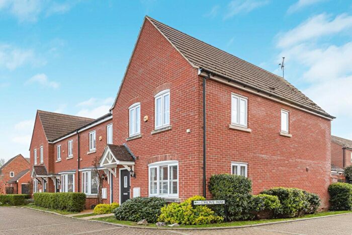 3 Bedroom End Of Terrace House For Sale In Kiln Crescent, Chilton, Oxfordshire, OX11