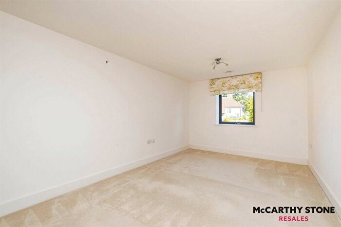 2 Bedroom Apartment For Sale In Turner House, St. Margarets Way, Midhurst, GU29