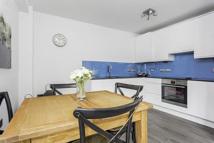 1 Bedroom Flat To Rent In Gray's Inn Road, London, WC1X