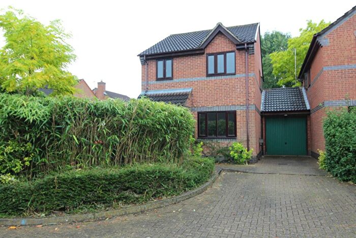 3 Bedroom Detached House To Rent In Hindemith Gardens, Old Farm Park, Milton Keynes, MK7