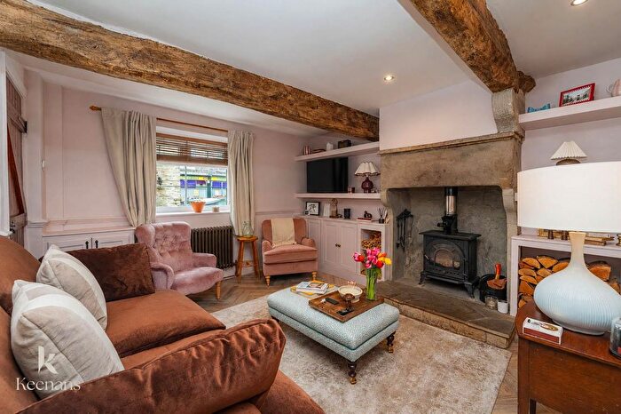 2 Bedroom Property For Sale In Post Office Street, Rossendale, BB4