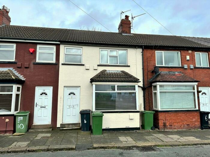 3 Bedroom Terraced House To Rent In South End Grove, Bramley, Leeds, LS13