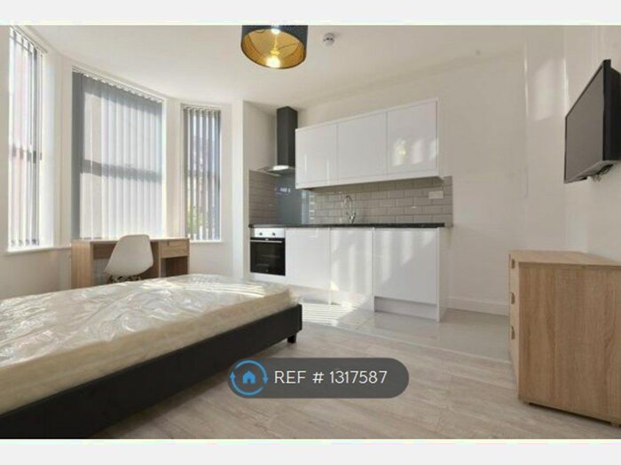 Studio To Rent In Coundon Road, Coventry CV1