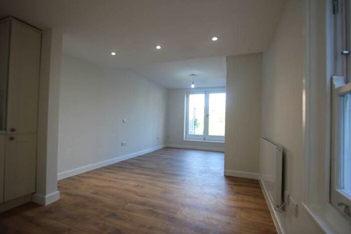Studio To Rent In Highbury Park, Highbury And Islington, N5