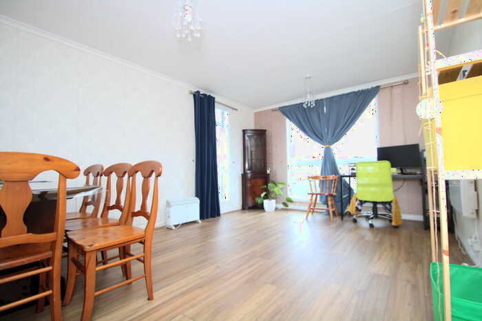 2 Bedroom Flat To Rent In Tavistock Road, Croydon, CR0