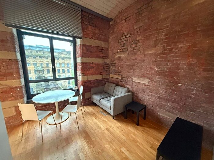 1 Bedroom Flat To Rent In Velvet Mill, Lilycroft Road, Bradford, BD9