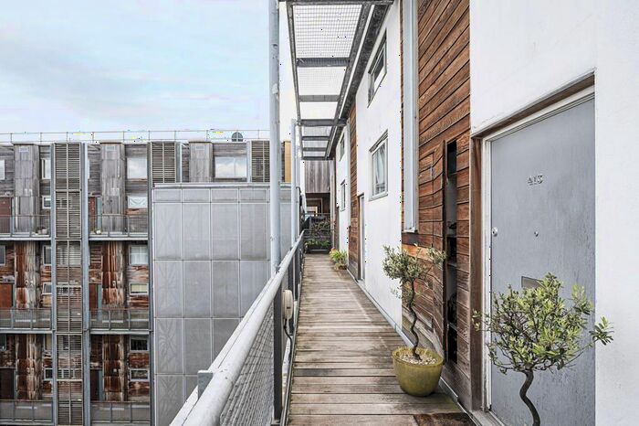 2 Bedroom Flat To Rent In Kingsland Road, Haggerston, London, E8