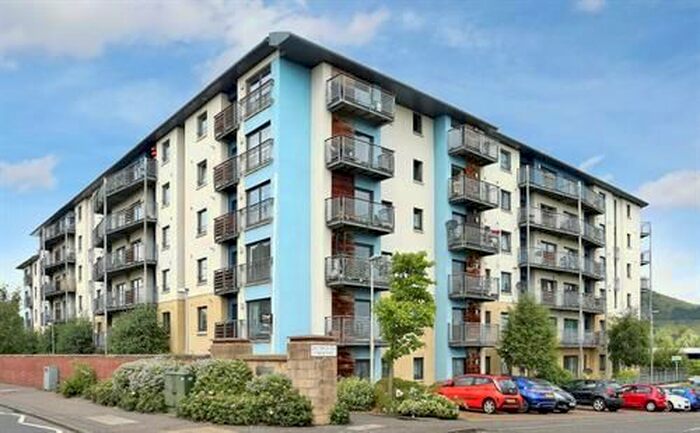 2 Bedroom Flat To Rent In Drybrough Crescent, Edinburgh EH16
