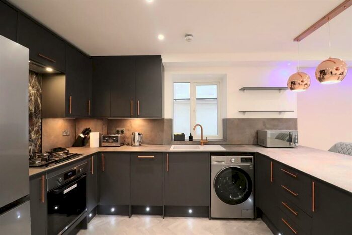 2 Bedroom Apartment To Rent In Bari Apartments (), Clare Road, Cardiff, CF11