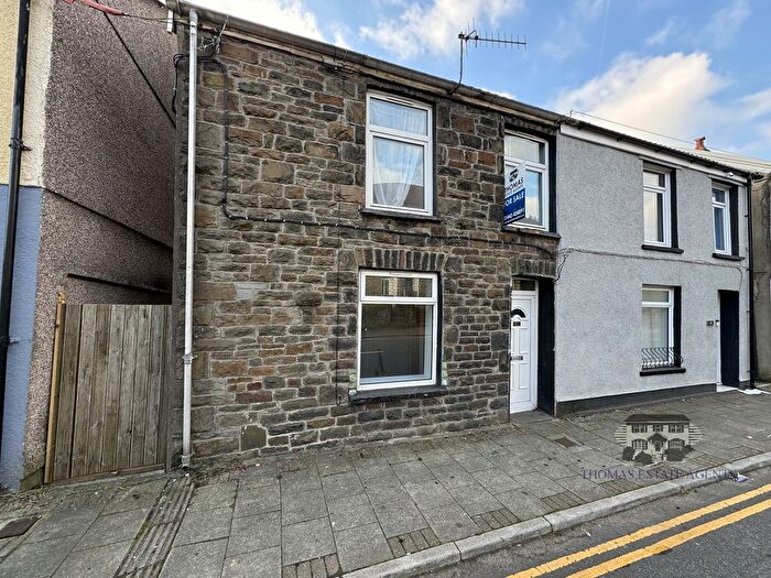 3 Bedroom End Of Terrace House For Sale In Miskin Road, Tonypandy, Rhondda Cynon Taff., CF40