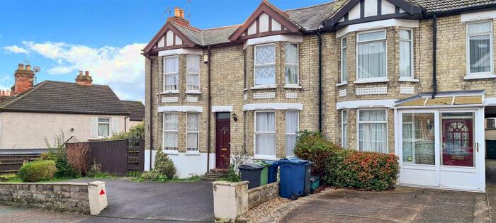 2 Bedroom House To Rent In Totteridge Avenue, High Wycombe, HP13