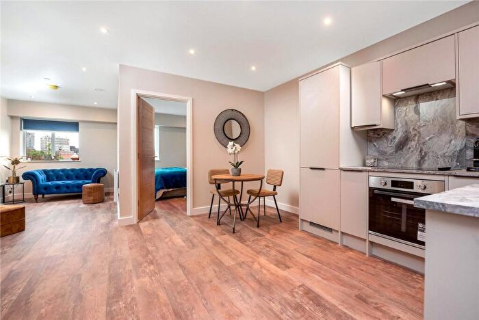 1 Bedroom Apartment To Rent In The Robo, Burleys Way, Leicester, LE1