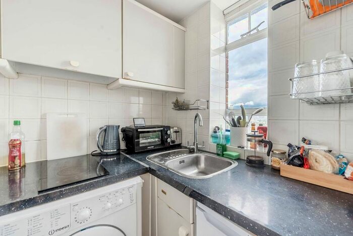 Studio To Rent In Sloane Avenue, Sloane Square, London, SW3