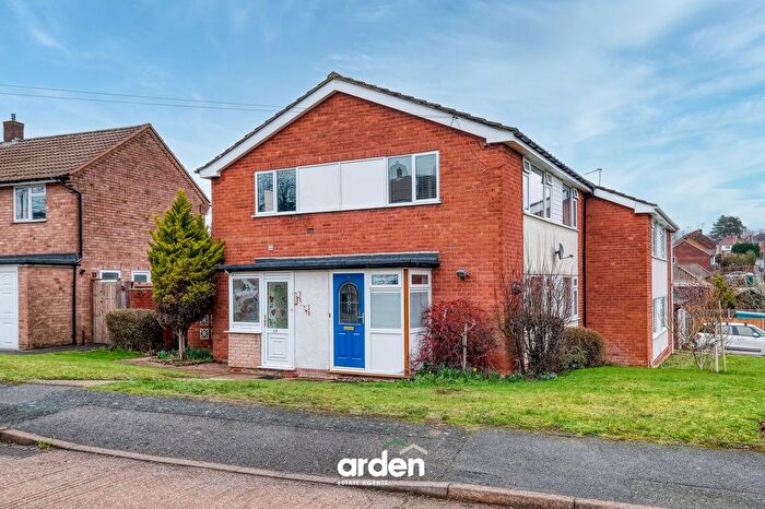 2 Bedroom Flat For Sale In Burns Close, Redditch, B97
