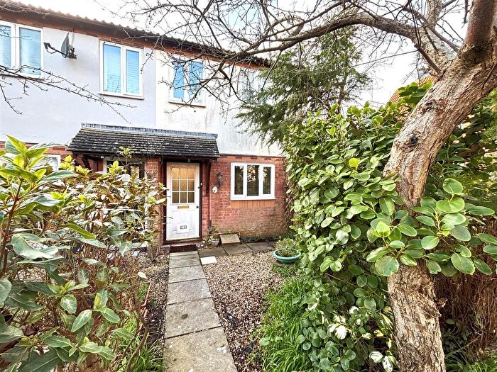 2 Bedroom End Terrace House For Sale In Aldabrand Close, Chickerell, DT3